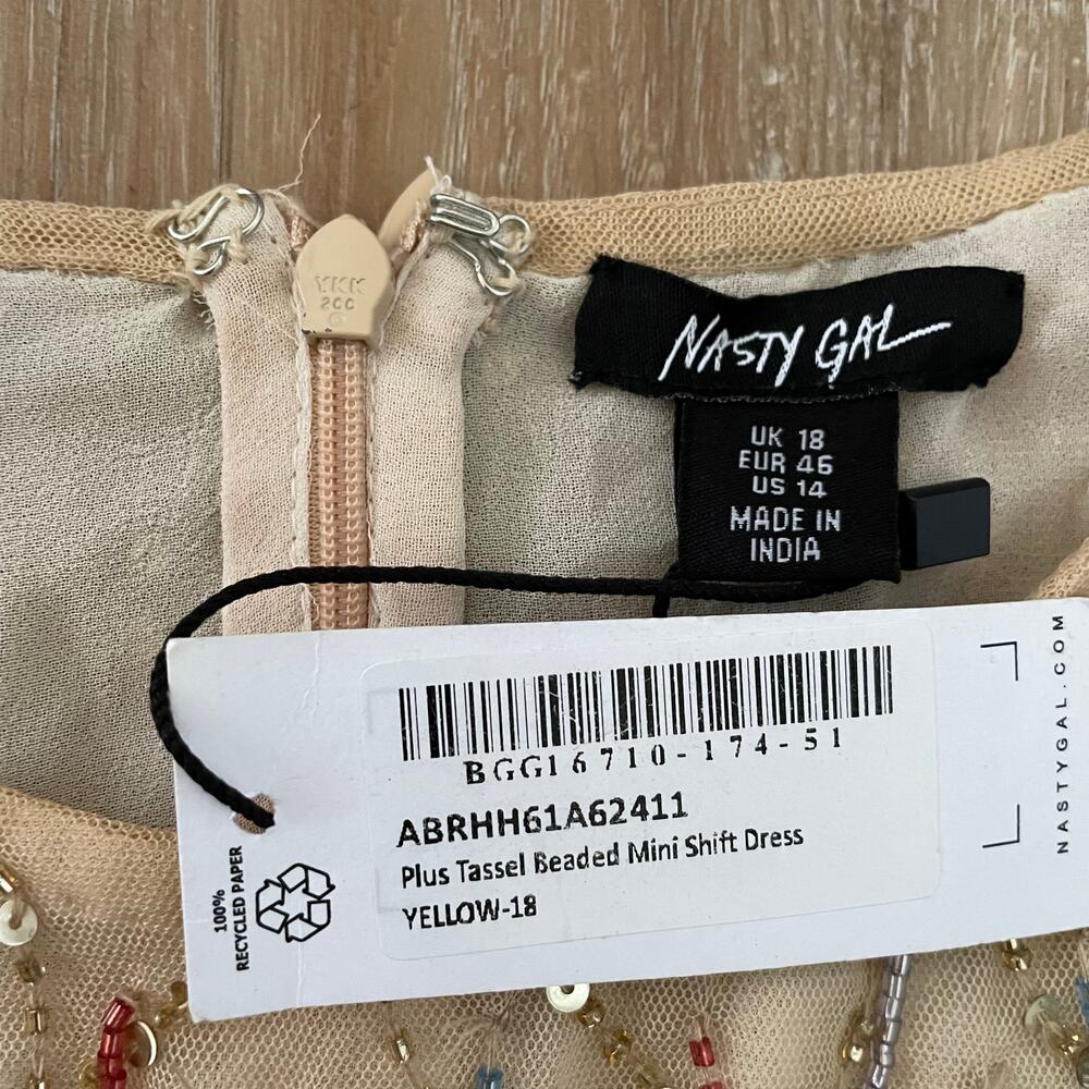 Nasty Gal Plus Size Tassel Beaded Mini Shift Dress 14 - Picture 2 of 9